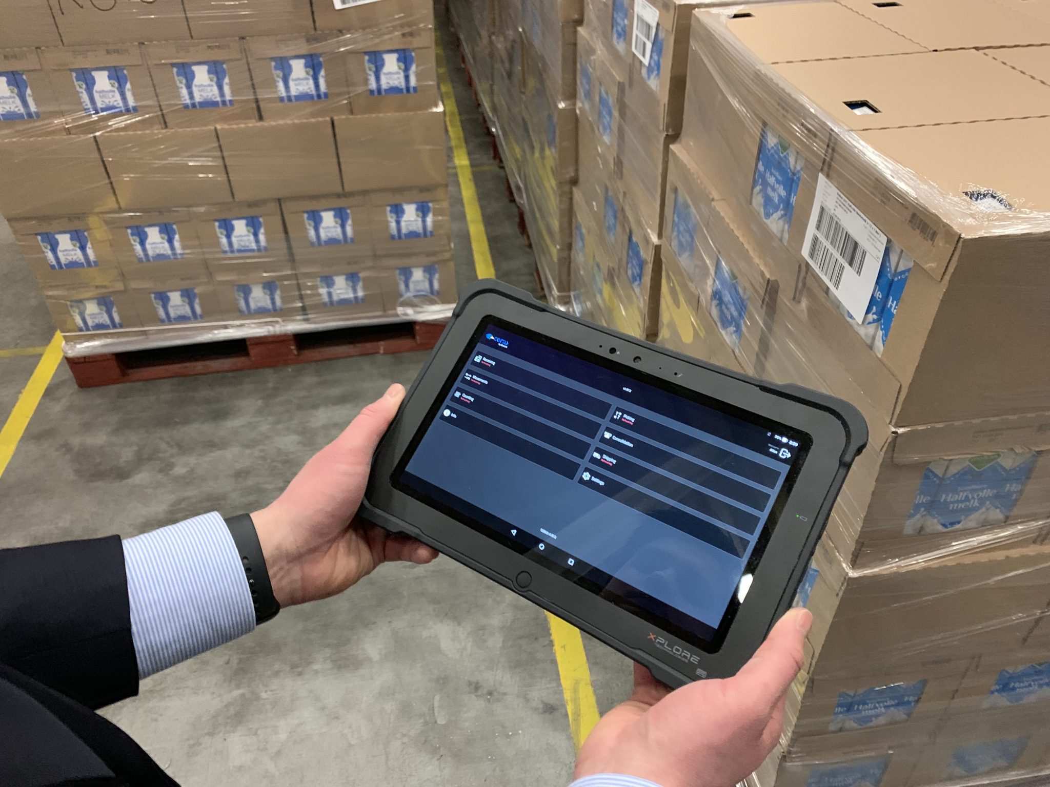 Davanti’s CORAX Now in Ferrymasters Warehousing Ops