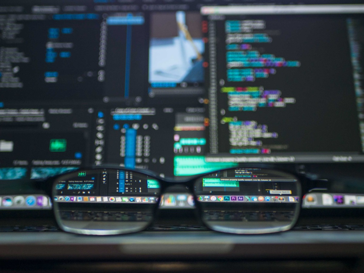 Dangers of cyberattacks in digital commerce