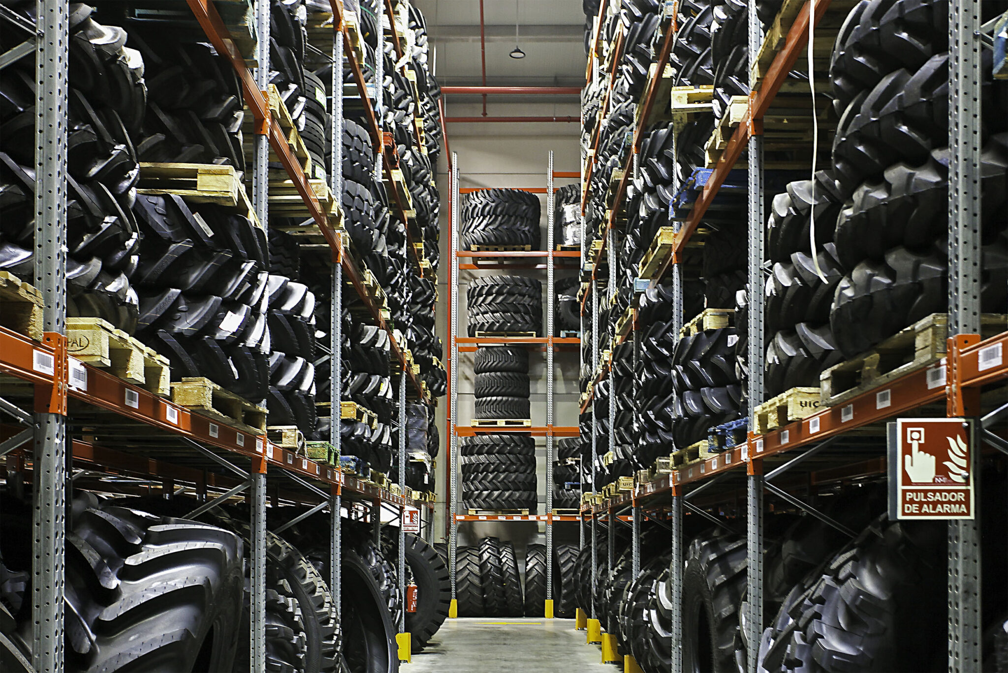 Spare Parts Warehouse Stores 10,000 Tyres