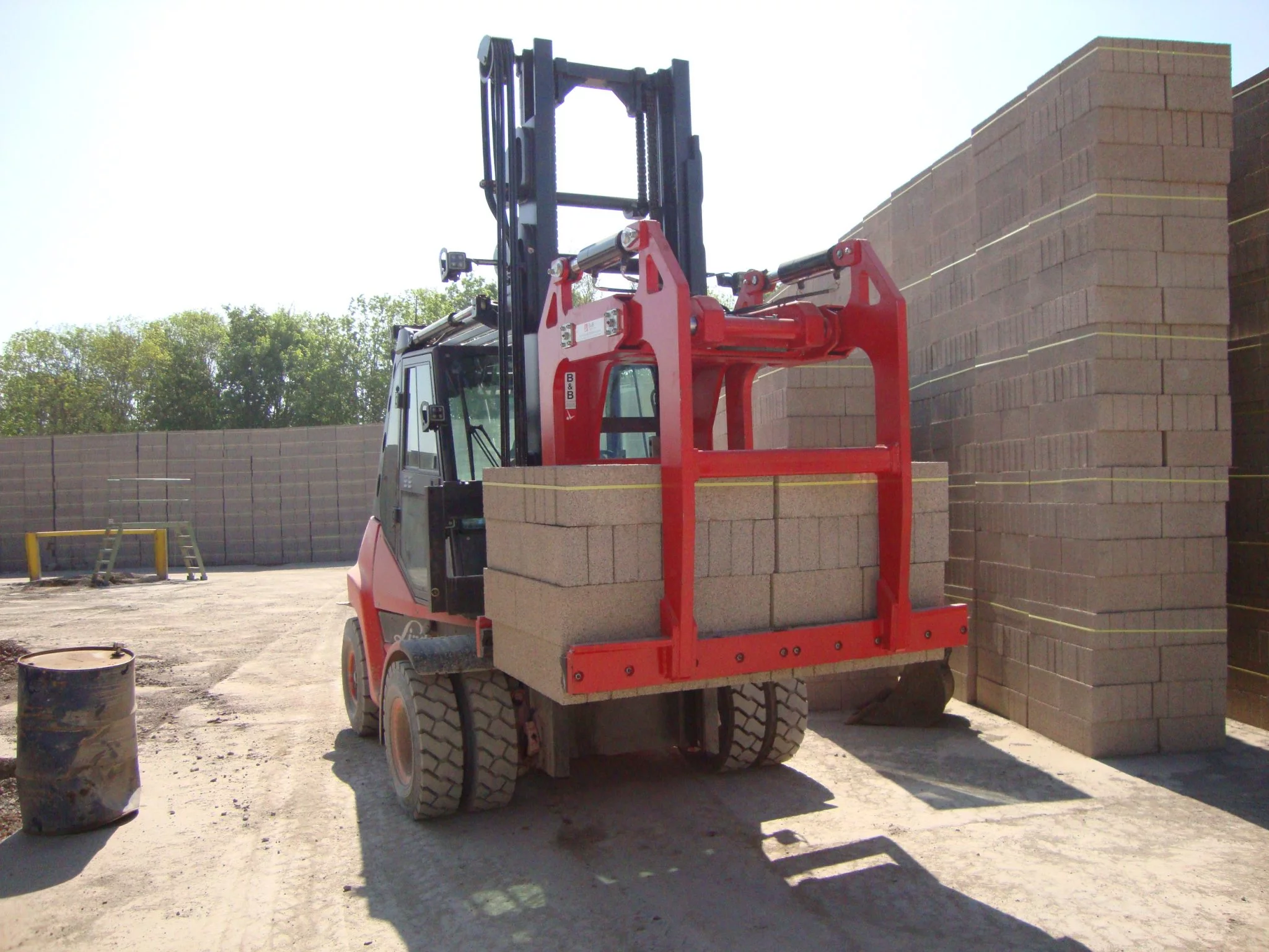 B&B to Showcase Attachments at Oman Construction Expo