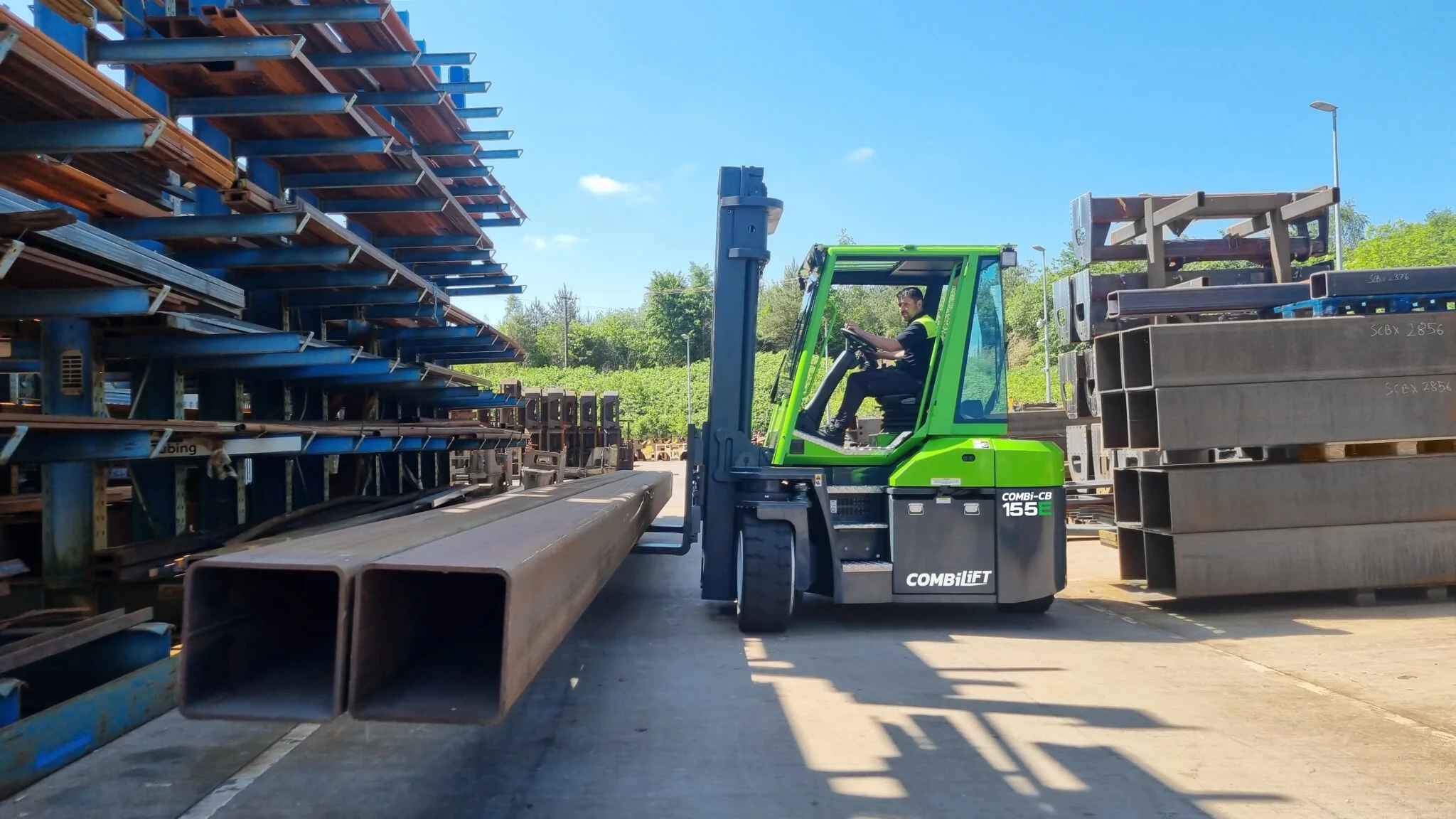 Electric Multidirectional Counterbalance Forklift Awarded