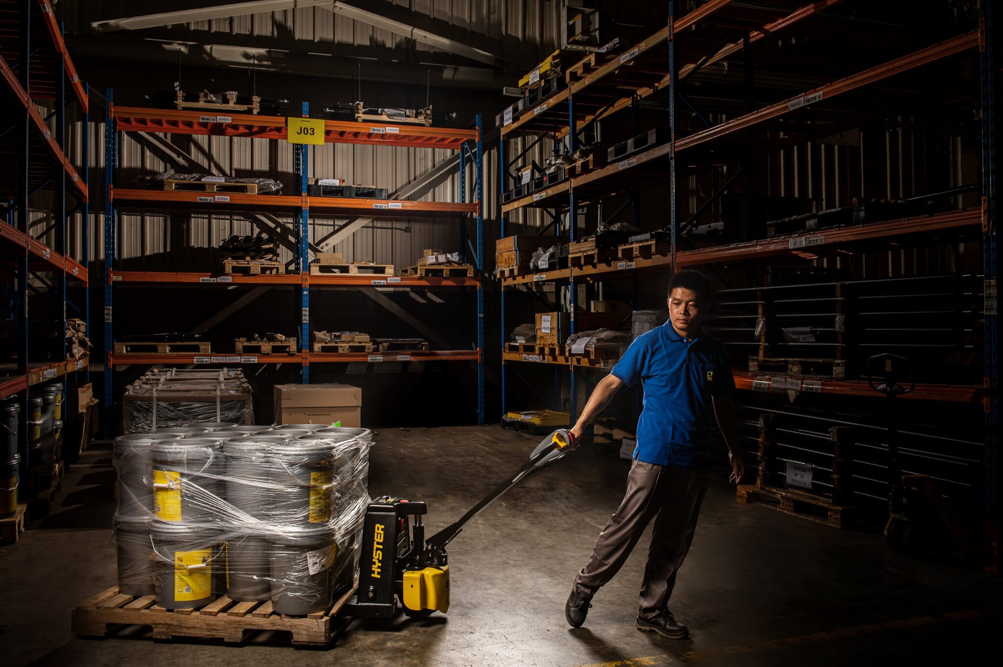 New Compact Lithium-Ion Pallet Truck Launched to Boost Efficiency