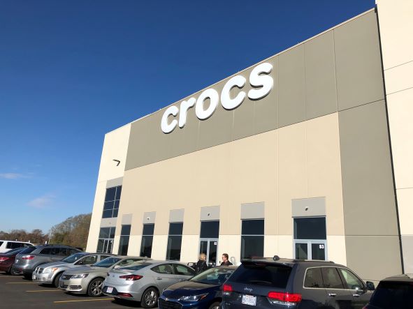 Ferag supplies pouch sorter solution to Crocs