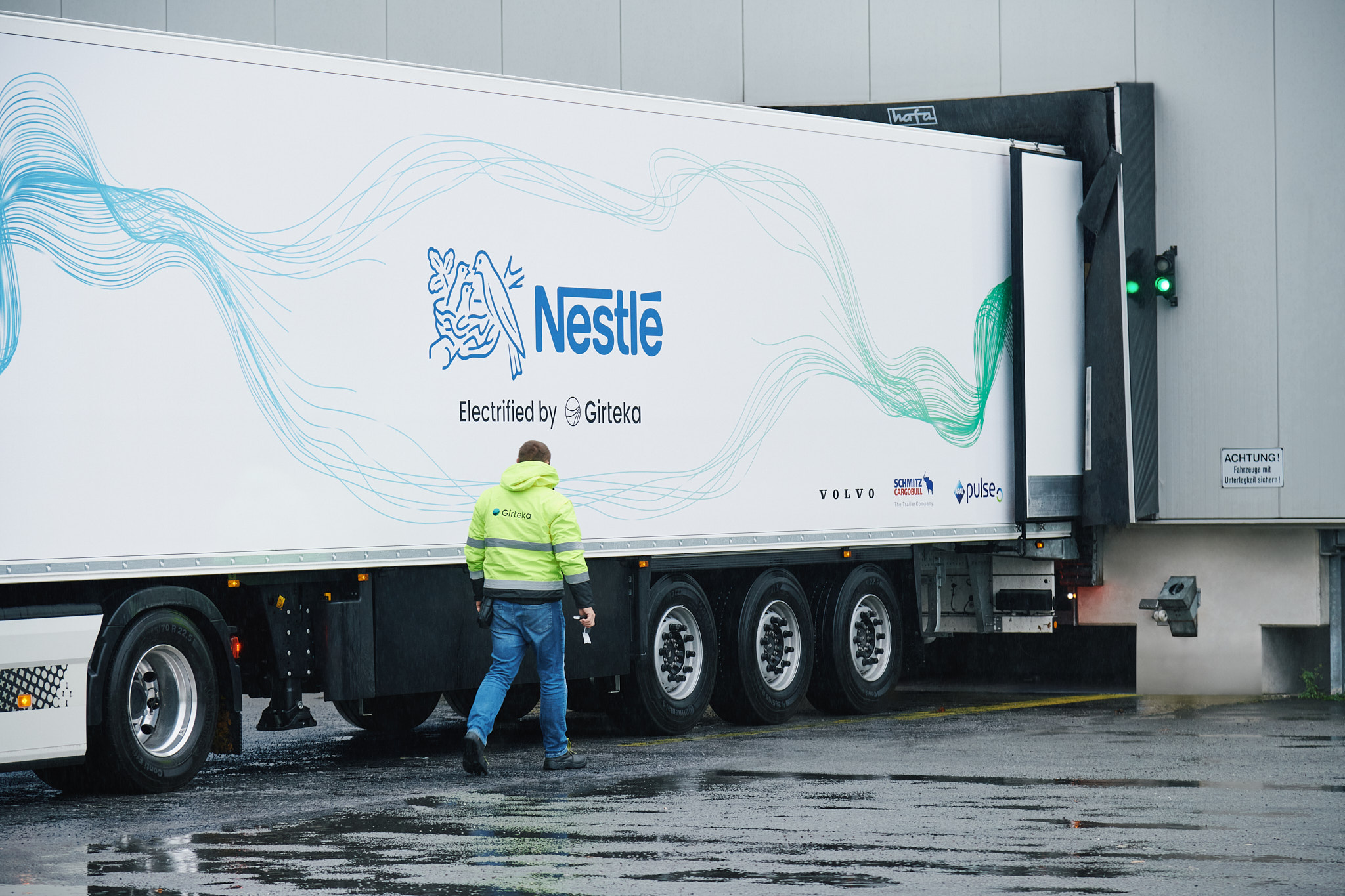 Testing a Fully Electric Truck and Trailer