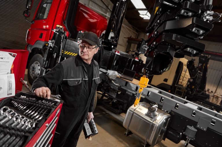 Hiab to Resume Ops at UK Installation Sites Next Week