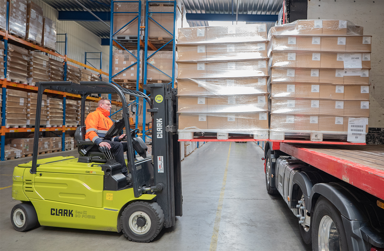 Side Loading – Efficiently and Safely