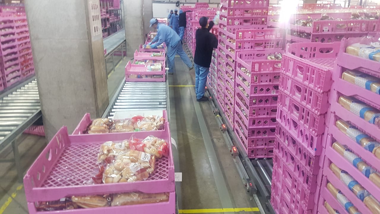 Case Study: From Pick to Shout to Pick to Light
