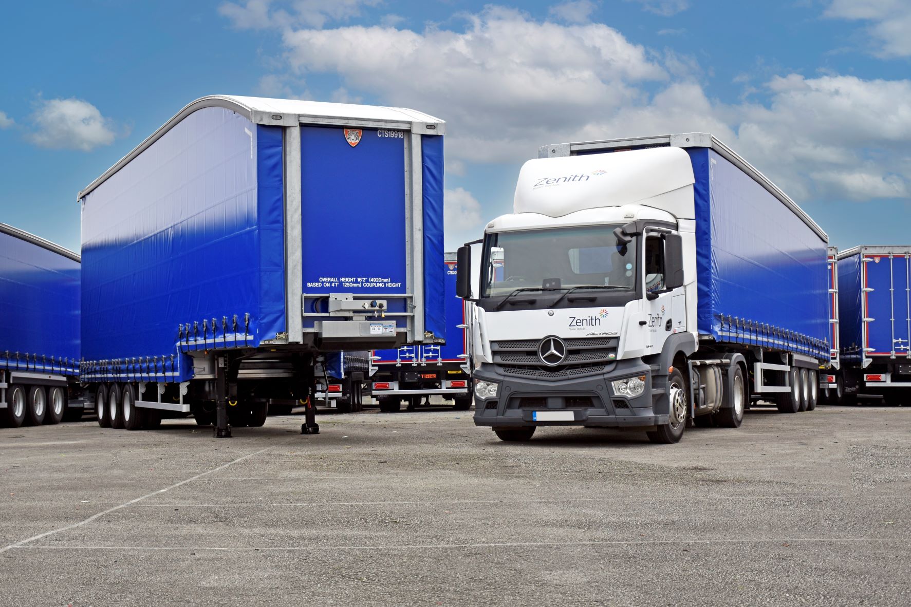 Tiger supplies 250 semi-trailers to Zenith