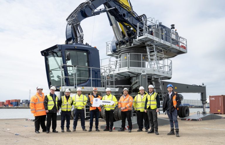 Port’s Zero Emission Material Handler Swings