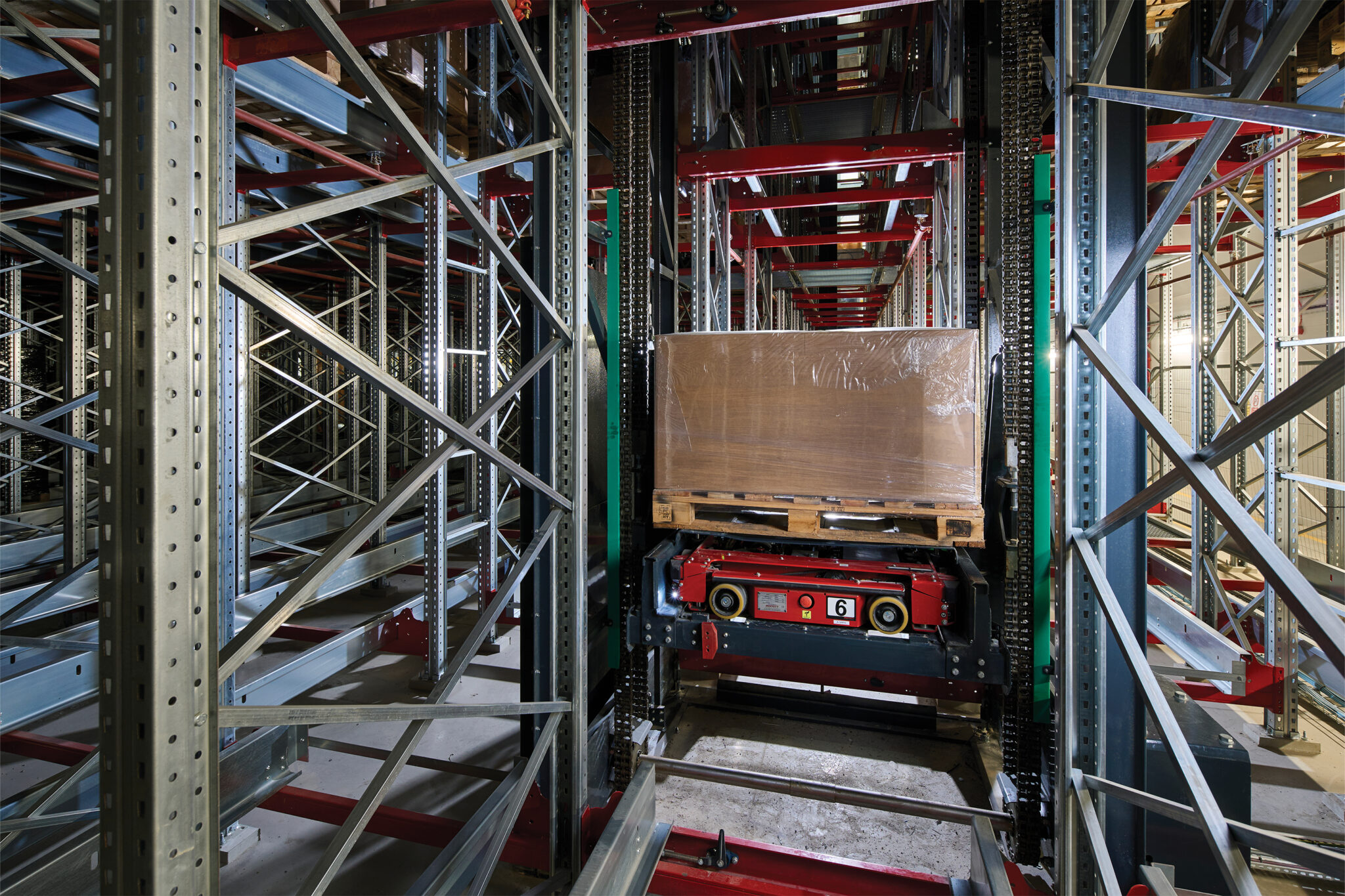 Taxi for Pallet Storage