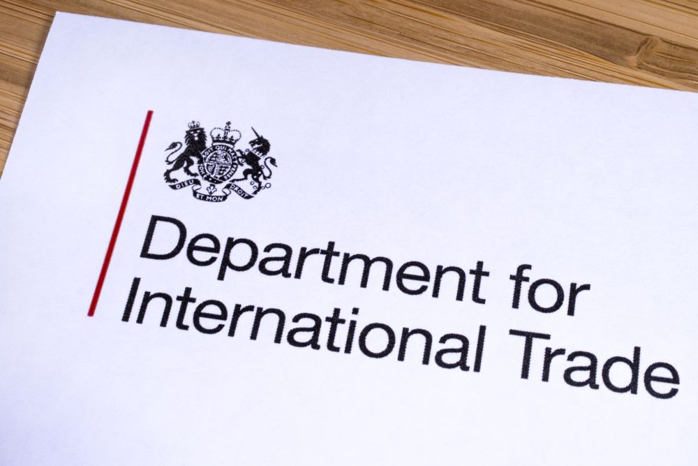 UK businesses cautioned about breaking Russia trade sanctions
