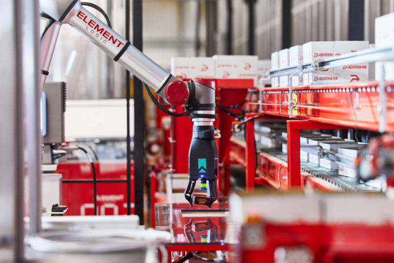 Pharmacy Boasts 1st Piece-picking Solution