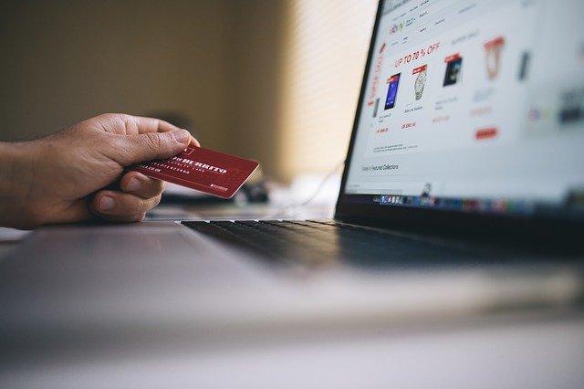 Shipping costs biggest concern for online shoppers