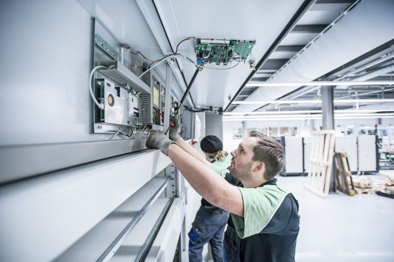 Reducing Downtime In Logistics With Preventive Maintenance 