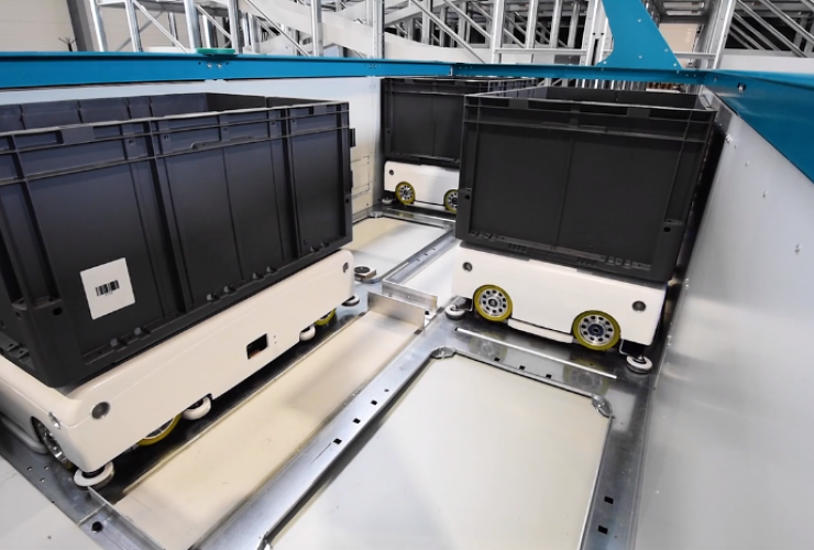 IFOY FINALIST FOCUS: e.scala by Stow Robotics